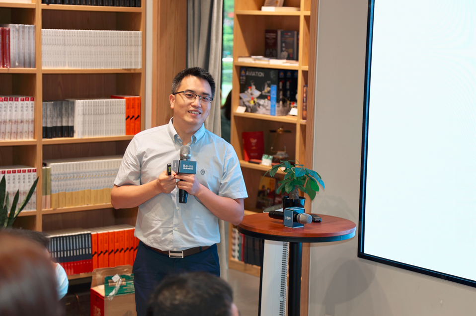 1629450165(1).png 1629450165(1).png